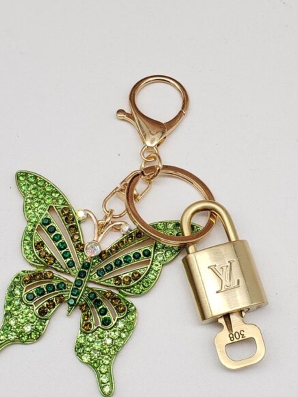 Authentic Louis Vuitton Gold Padlock & Key🔒 w/ Unbranded Butterfly Keychain - Picture 6 of 9